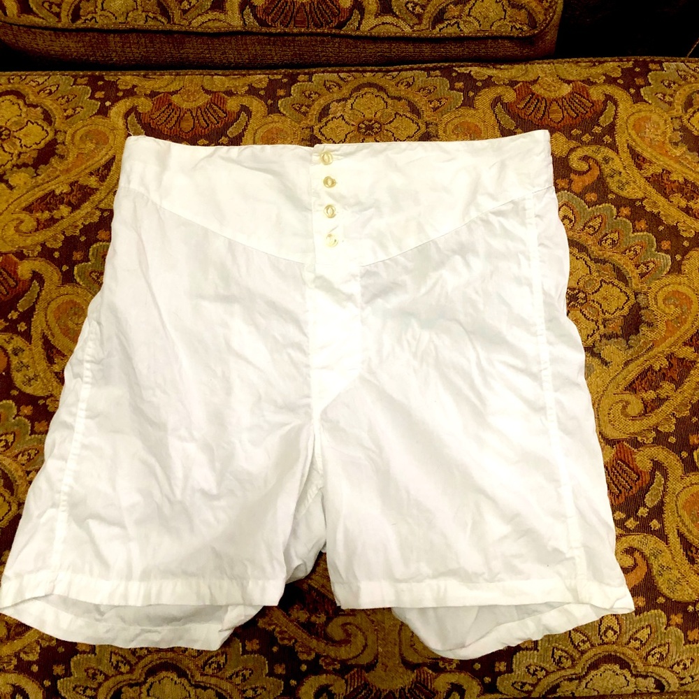 BROOKS BROTHERS Mens Boxers Old Fashioned Underwear 34
